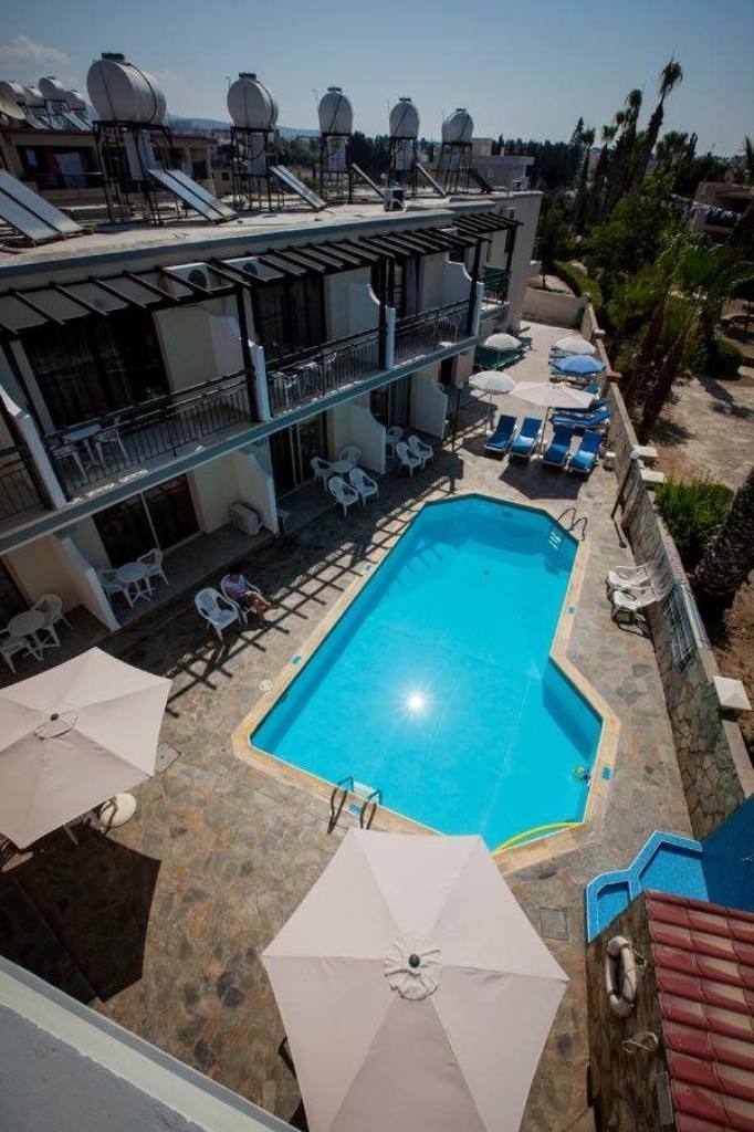 Crystallo Apartments Paphos Kültér fotó